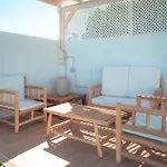 Molly92 וילה